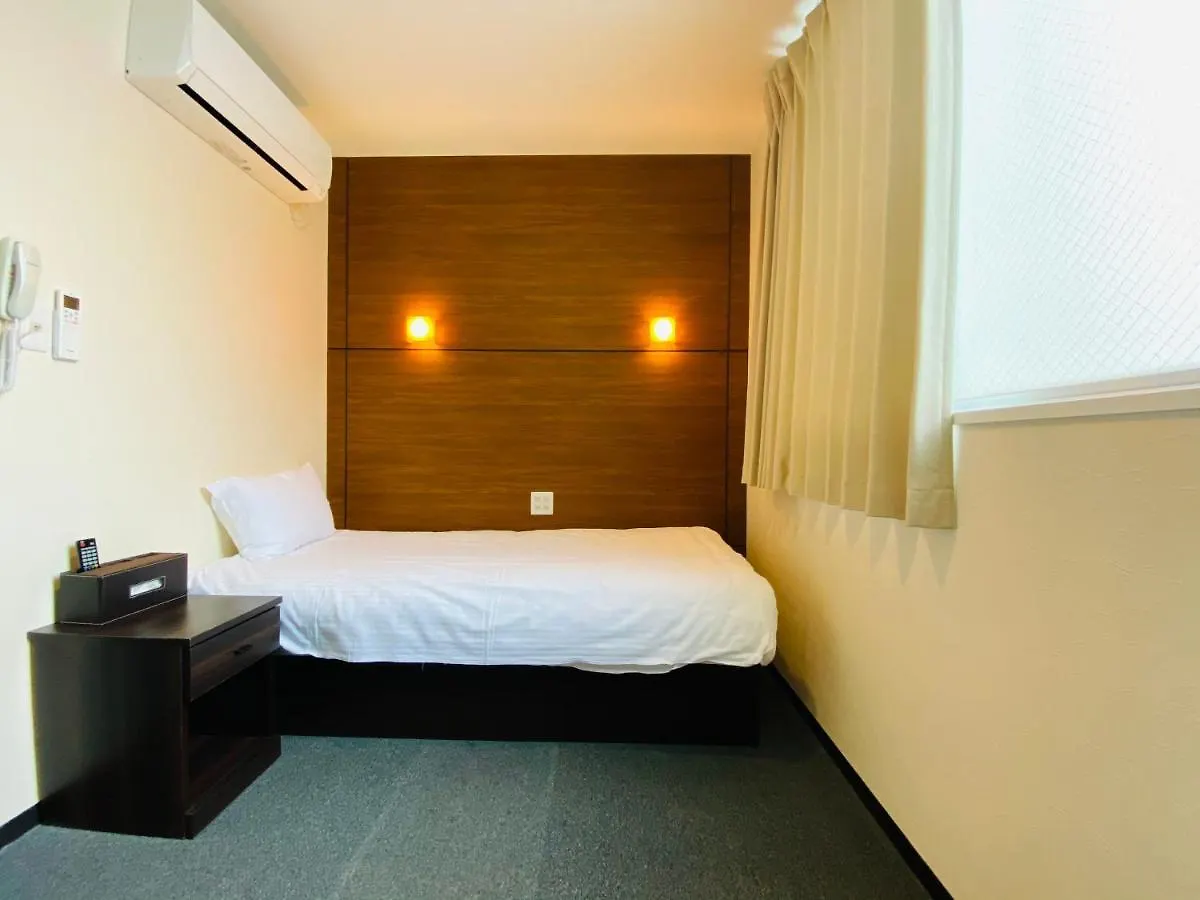 Oyo Hotel Plaza In Namba Minami Osaka